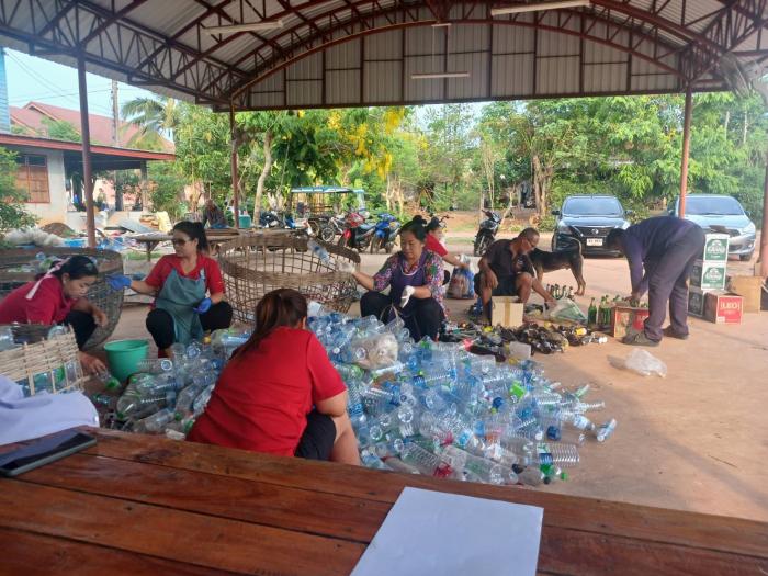 กิจกรรม รับซื้อ – ขายขยะ และนำขยะรีไซ...